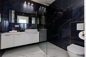 Studio Kasprzaka With Parking by Renters