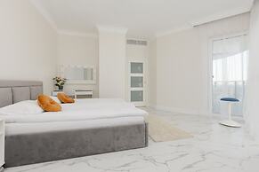 Studio Kasprzaka With Parking by Renters