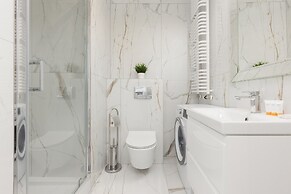 Studio Kasprzaka With Parking by Renters