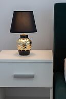 Studio Kasprzaka With Parking by Renters