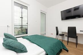 Studio Kasprzaka With Parking by Renters