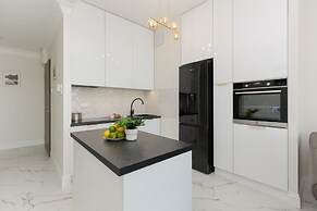 Studio Kasprzaka With Parking by Renters