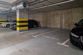 Studio Kasprzaka With Parking by Renters