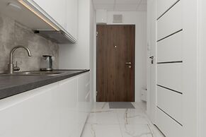 Studio Kasprzaka With Parking by Renters