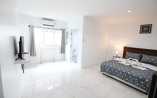 Room-baan Khunphiphit Homestay No3351
