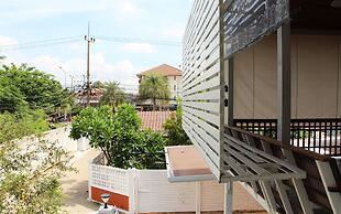 Room-baan Khunphiphit Homestay No3351