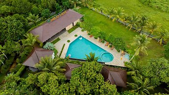 Emerald Garden Retreat