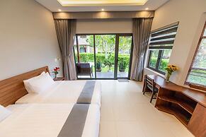 Emerald Garden Retreat