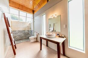 Emerald Garden Retreat