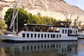 Farouz El Nil I Nile Cruise