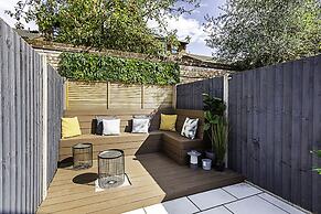 Cozy 2 Bed Apartment in Chiswick