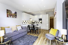 Cozy 2 Bed Apartment in Chiswick