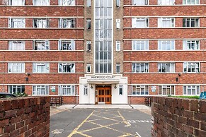 Gorgeous Putney Flat