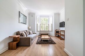 Charming Wandsworth Common Flat