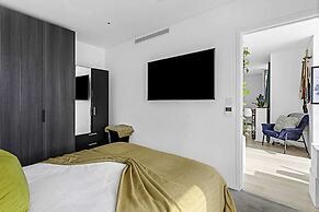 Gorgeous Clapham Flat