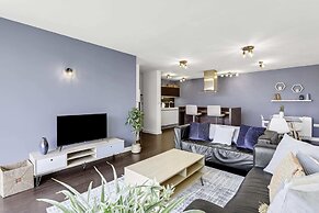 Gorgeous Mile End Flat