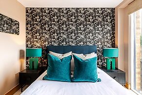 Convenient Euston London Apartment