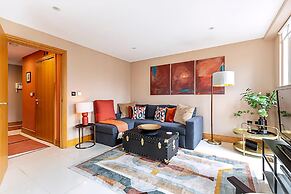 Convenient Euston London Apartment