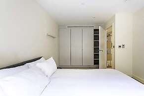 Modern Shoreditch Apartment
