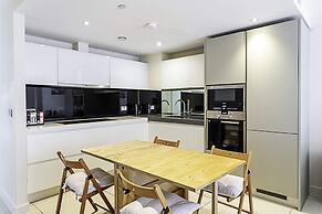Modern Shoreditch Apartment