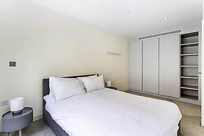 Modern Shoreditch Apartment