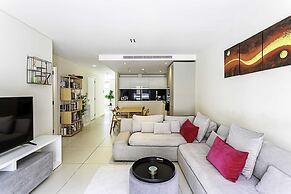 Modern Shoreditch Apartment