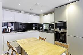 Modern Shoreditch Apartment