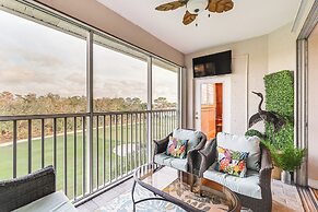 Elegant Naples Condo w/ Golf View & Community Pool