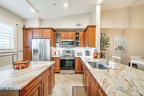 Elegant Naples Condo w/ Golf View & Community Pool