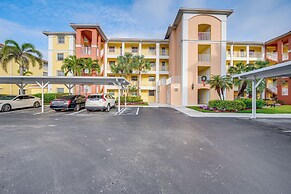 Elegant Naples Condo w/ Golf View & Community Pool