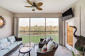 Elegant Naples Condo w/ Golf View & Community Pool