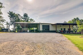 Charming Starkville Vacation Rental ~ 5 Mi to Msu!