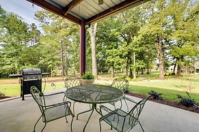 Charming Starkville Vacation Rental ~ 5 Mi to Msu!