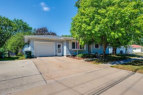 Pet-friendly Waterloo Abode w/ Deck!