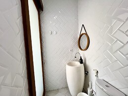 Arjuna Villa Apartico