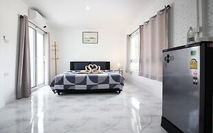 Room-baan Khunphiphit Homestay No3370