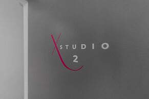 Deluxe Studio Apartments