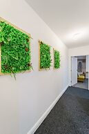 Deluxe Studio Apartments