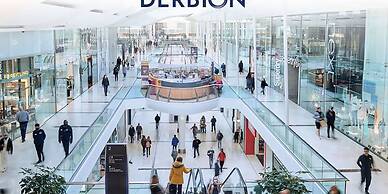 Deluxe Studio Apartments