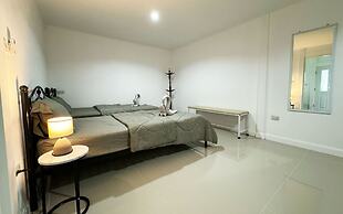 Room-baan Khunphiphit Homestay No3373