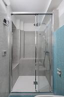 Modern Apartment With Mezzanine by Wonderful Italy