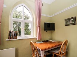 Hapton Folly