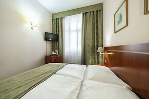 Hotel Raffaello Prague
