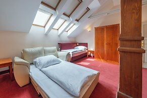 Hotel Raffaello Prague