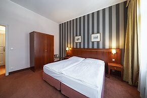 Hotel Raffaello Prague
