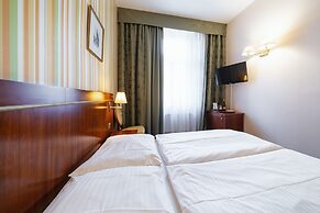 Hotel Raffaello Prague