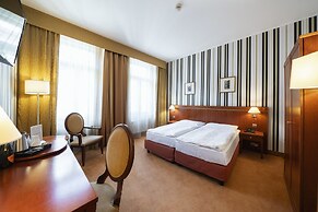 Hotel Raffaello Prague