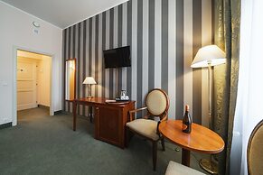 Hotel Raffaello Prague