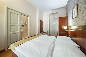 Hotel Raffaello Prague