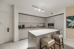 Luxury Miami Condos – Ocean & City Views